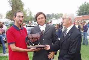 Luís Sabino recebeu o Troféu Jump Off 2005